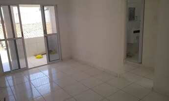 Imagem 7: Casa imperdível à uma quadra do mar