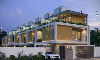 Imagem 2: Sobrado para venda tem 141 metros quadrados com 3 quartos em Itajubá - Barra Velha - SC