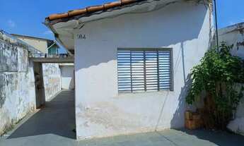 Imagem 2: Térrea Venda tem 86 Metros Quadrados com 3 <br> Dormitórios em Jardim Stella - Santo