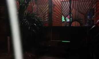 Imagem 5: Vendo uma casa Casa com 1 dormitório