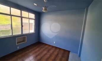 Imagem 6: Ótimo apartamento na Praça do Carmo (Penha Circular), desocupado [VP