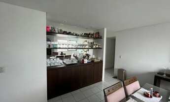 Imagem 7: Apartamento para venda possui 200 metros quadrados com 4 quartos em Graças - Recife - PE