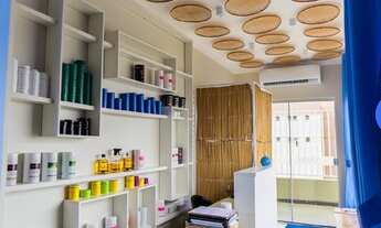 Imagem: Alugo espaço de bronze pronto para funcionar