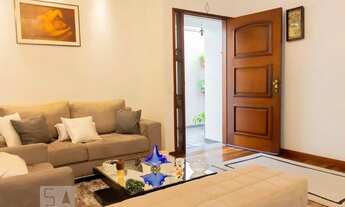 Imagem 2: Casa para Aluguel - Centro, 4 Quartos, 180 m2