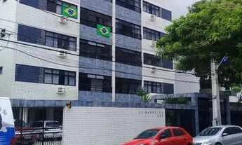 Imagem: Apartamento à venda em Boa Viagem com três