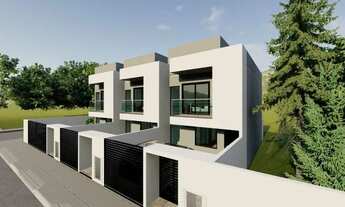 Imagem 7: Sobrados germinados na praia do Ervino