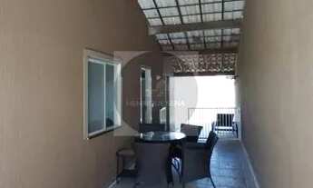 Imagem 3: Vendo casa no condomínio Blue Garden com 3 quartos, planejados, área Gourmet