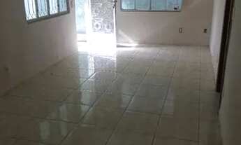 Imagem 3: Casa independente com 2 quartos, sala, cozinha, banheiro, área de serviço, quintal e etc