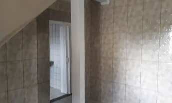 Imagem 7: Casa 2 cômodos + 1 banheiro + área de serviço privada