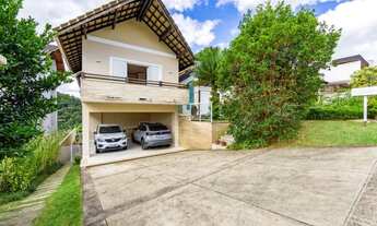 Imagem 5: Cód.: 628 - Linda casa em condomínio no centro de Teresópolis com área gourmet e vista par