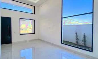 Imagem 2: Casa de condomínio térrea para venda tem 180 metros quadrados com 3 quartos e escritorio