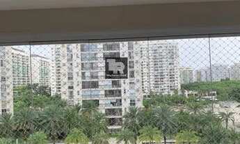 Imagem 3: Apartamento para Venda em Rio de Janeiro, Jacarepaguá, 3 dormitórios, 3 suítes, 2 banheiro