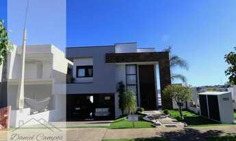 Imagem 3: Linda casa no condomínio fechado Central Parque, em Salto/SP, com 200 m² de área útil