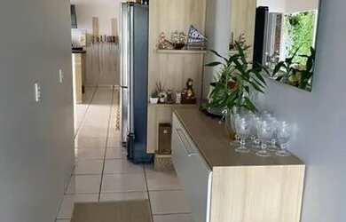 Imagem 5: Casa para venda possui 310 metros quadrados com 3 quartos em Hélio Ferraz - Serra - ES