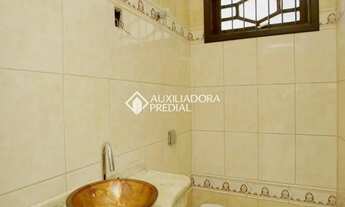 Imagem 7: Casa sobrado de 04 quartos - 03 suítes e 02 vagas - Bairro Jardim Itú Sabará - Porto Alegr