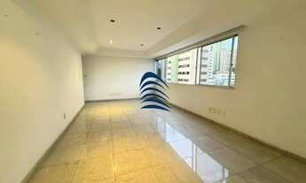 Imagem 6: Excelente 3/4 com dependência, sendo uma suíte, nascente total, 104 m², sala ampla, super