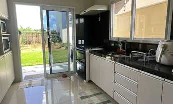 Imagem 2: Imóvel para venda tem 78 metros quadrados com 2 quartos em Centro - Chapada dos Guimarães