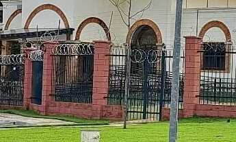 Imagem 3: Imóvel para venda possui 493 metros quadrados de lote 15frente X 25 lateral