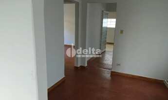 Imagem 3: Casa residencial disponível para locação no bairro Custódio Pereira em Uberlândia-MG