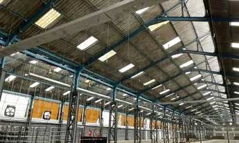 Imagem 4: Galpão/Depósito/Armazém e 10 banheiros para Alugar com 8086 m²