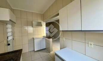 Imagem 4: Vende-se casa no condomínio fechado Maria Mota , região Coxipó , com 02 quartos , quintal