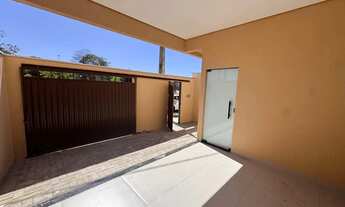 Imagem 4: 505 Sul casa individual com 2/4, com armários, nova, excelente acabamento