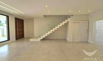 Imagem 4: CASA TÉRREA COM 268M² - 3 SUÍTES - CINEMA - PISICNA - ÁREA GOURMET - AMPLA VARANDA - 4 VAG