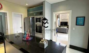 Imagem 2: Casa com piscina e varanda Gourmet à venda em Condomínio de Alto Padrão