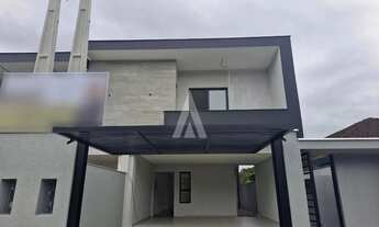 Imagem 3: Sobrado Geminado com 3 suíte(s) à venda no bairro Glória em Joinville, de R$ 1.200.000,00