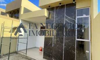 Imagem 2: Casa a venda com Exelente acabamento