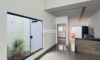 Imagem 3: Casa residencial com 2 quartos sendo 1 suíte no bairro Jardim Patrícia em Uberlândia - MG