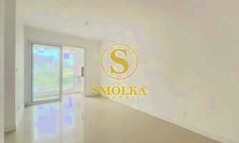 Imagem 3: Apartamento à venda com 2 dormitórios, sendo 1 suíte, com 1 vaga de garagem coberta e um H