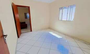 Imagem 3: CASA ESPAÇOSA PARA ALUGAR !