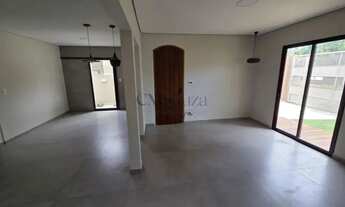 Imagem 6: Casa recém-reformada para venda e locação 160m², 3 quartos (1 suíte), lazer com piscina