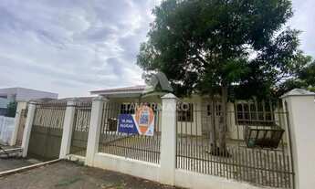 Imagem: Casa Ampla com 03 Dormitórios na Região