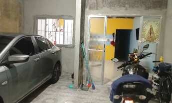 Imagem 3: Valor R$250.000 cassa com messes de construída 30 metros escola final da linha de ônibus