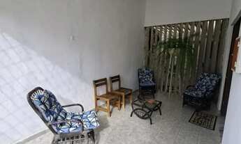 Imagem 2: Casa de esquina no Brisamar 04 Quartos sendo 02 Suítes