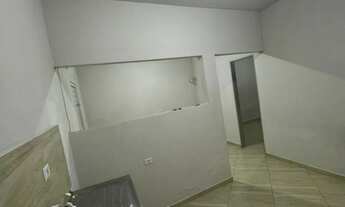 Imagem: Aluga-se Kitnet na coroa do meio