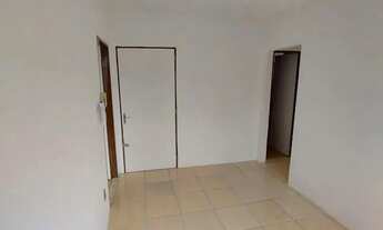 Imagem 4: JUNTO A TREVO AP. 2 DORM.DE FRENTE COM SOL DA MANHA E TODO REFORMADO