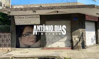 Imagem: Loja com mezanino e banheiro - Em frente