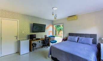 Imagem 4: A casa dos seus sonhos em condomínio com localização privilegiada , Oportunidade !