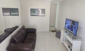 Imagem: Apartamento com 2 quartos em Candeias. ônibus