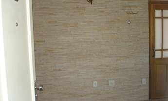 Imagem 4: Apartamento para venda possui 75 metros quadrados com 2 quartos em Medianeira - Porto Aleg