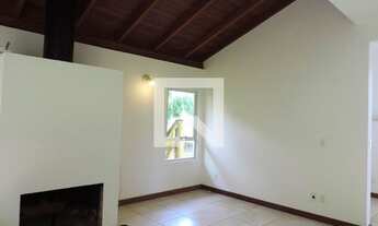 Imagem 2: Casa para Aluguel - Rio Tavares, 3 Quartos, 150 m2