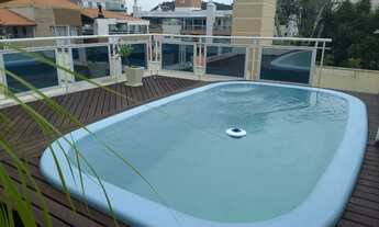 Imagem 2: Cobertura plana com piscina privativa