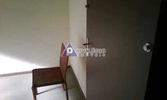 Imagem 2: Em Botafogo, casa de rua com 08 quartos, em rua cobiçada