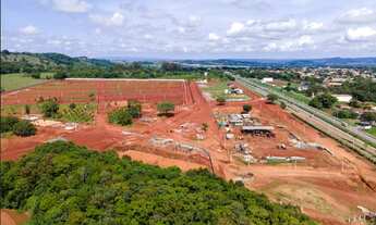 Imagem 2: Lote Condomínio Fechado Parqville Quaresmeira - Trindade