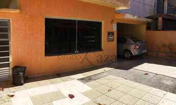 Imagem 7: Casa com Edícula - Bosque dos Eucaliptos - 3 Dormitórios - 250m²