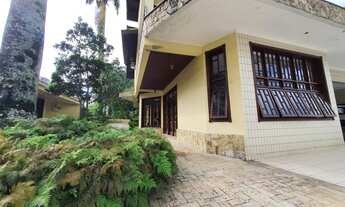 Imagem 7: Casarão à venda com 750 m² e 1.600m² de terreno, 5 suítes, piscina em Canto do Forte-Praia