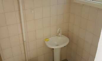 Imagem 5: DIVISA Vende, loja com 52 m2 reformada c/área externa